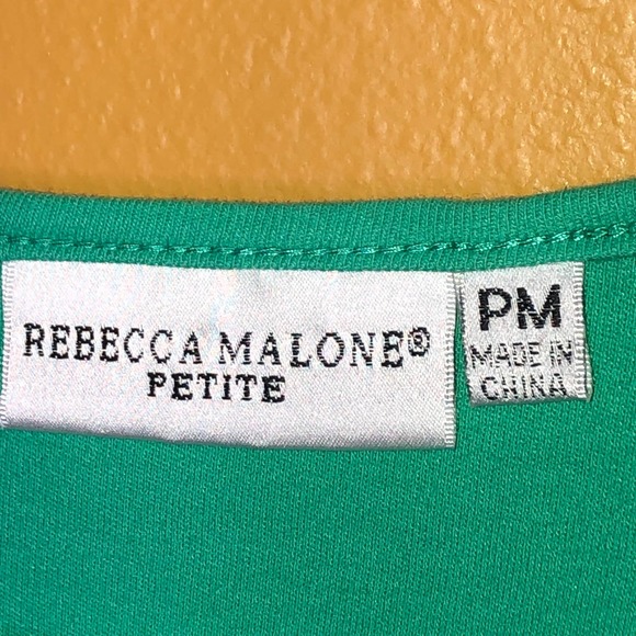Rebecca Malone Shirt Petite Green V-Neck Embroidery PM - Picture 3 of 6